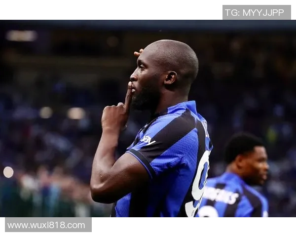 卢卡库失去主力位置，面临转会传闻困扰