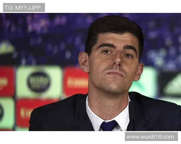 库尔图瓦:守门员之王的传奇旅程与足球生涯的辉煌成就 库尔图瓦:守门员之王的传奇旅程与足球生涯的辉煌成就